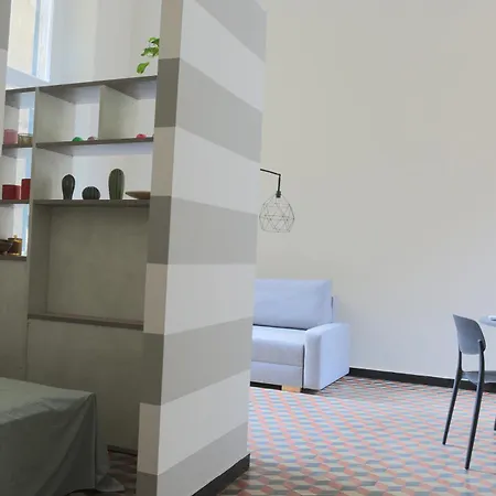 Apartamento Renovated With Balcony In San Lorenzo - With Elevator *