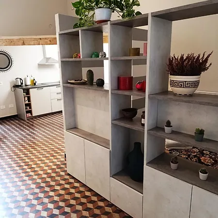 Renovated With Balcony In San Lorenzo - With Elevator Apartamento *